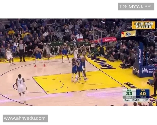 勇士与雄鹿在季后赛中对决几场比赛的精彩回顾与分析